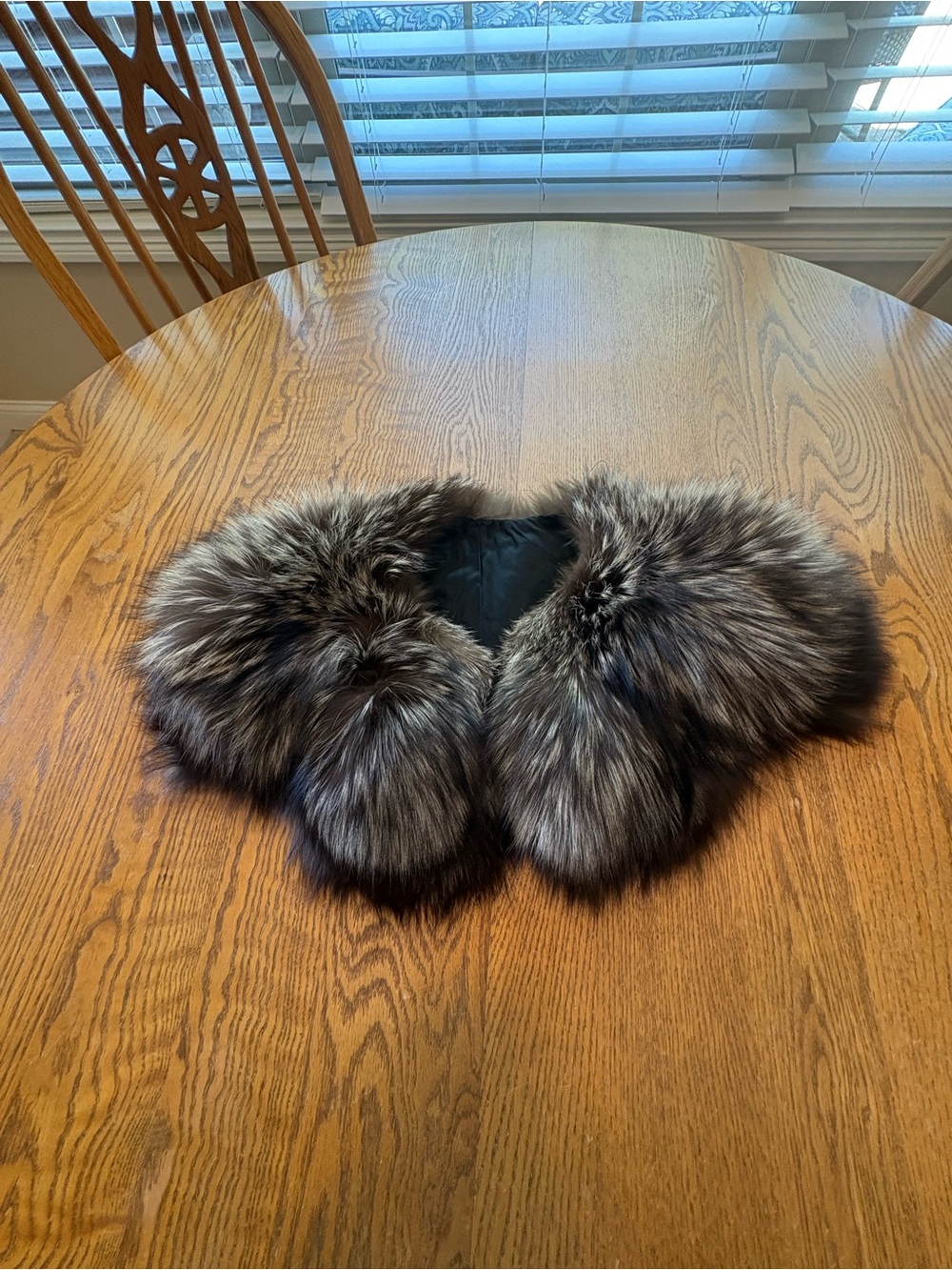 Stunning Vintage Genuine Silver Fox Fur Collar Stole Caplet